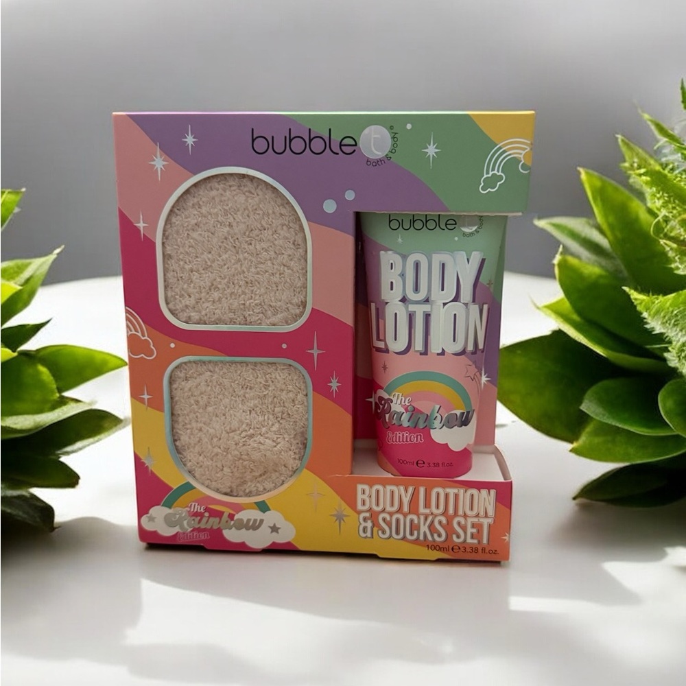 New bubble t body lotion and socks set